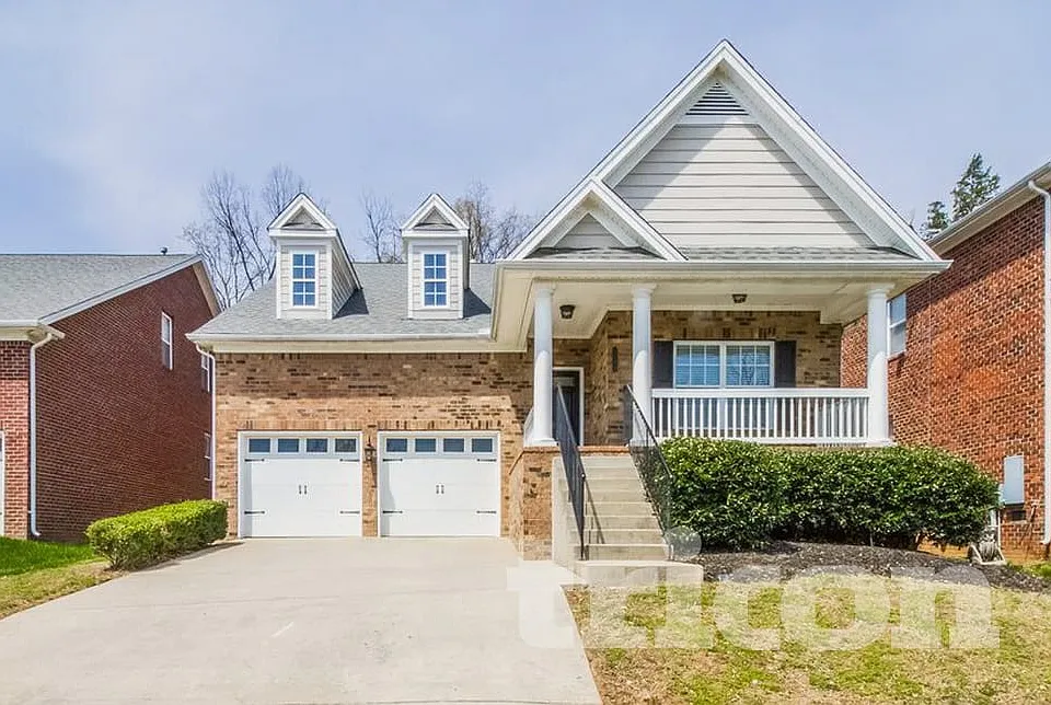 3388 Redmon Hl
