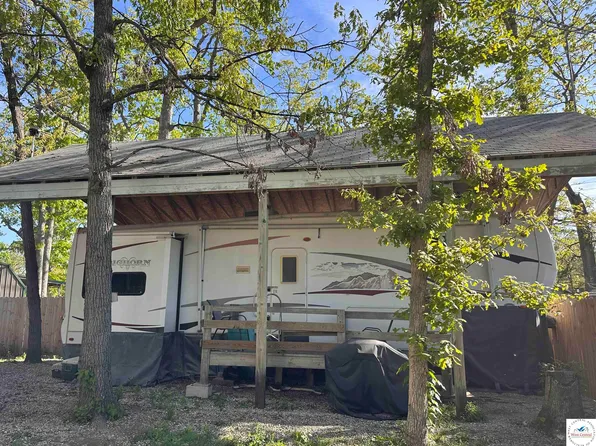 11489 Leisure Dr, Warsaw, MO 65355