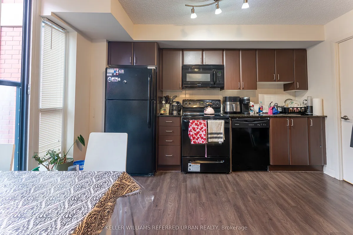 Building Photo - 525 Wilson Ave #818