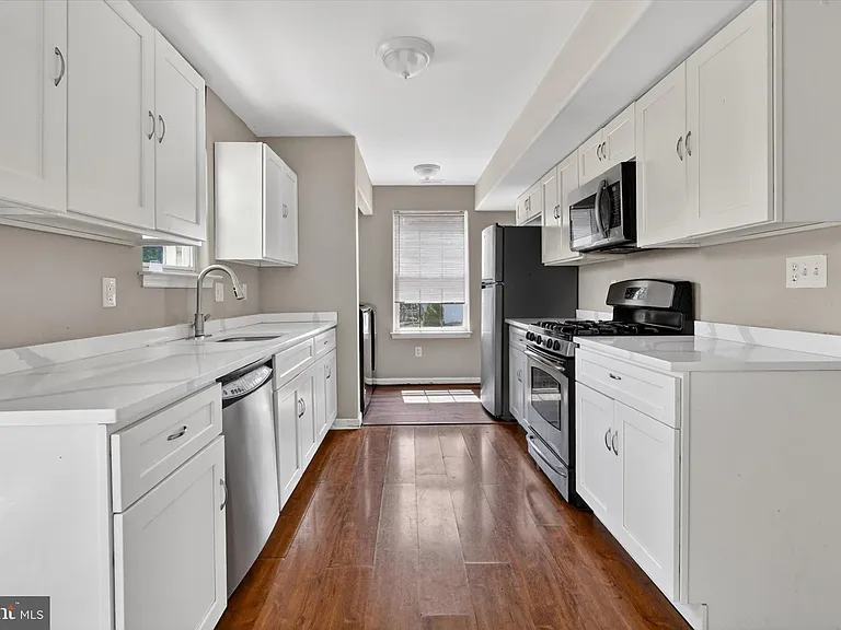 507 S Fairview St — Photo 7