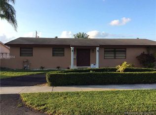 9071 SW 69th Ter, Miami, FL 33173