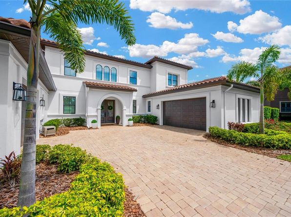 16419 Chapman Crossing Dr, Lithia, FL 33547