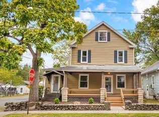 122 W Broad St, East Stroudsburg, PA