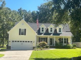 112 Double Eagle Rd, Burgaw, NC 28425