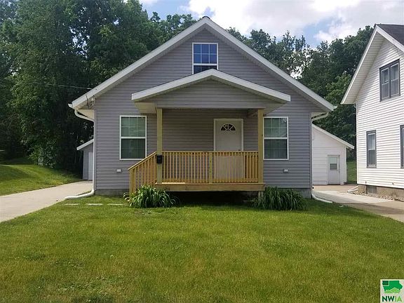 2nd image of 3410 4th Ave