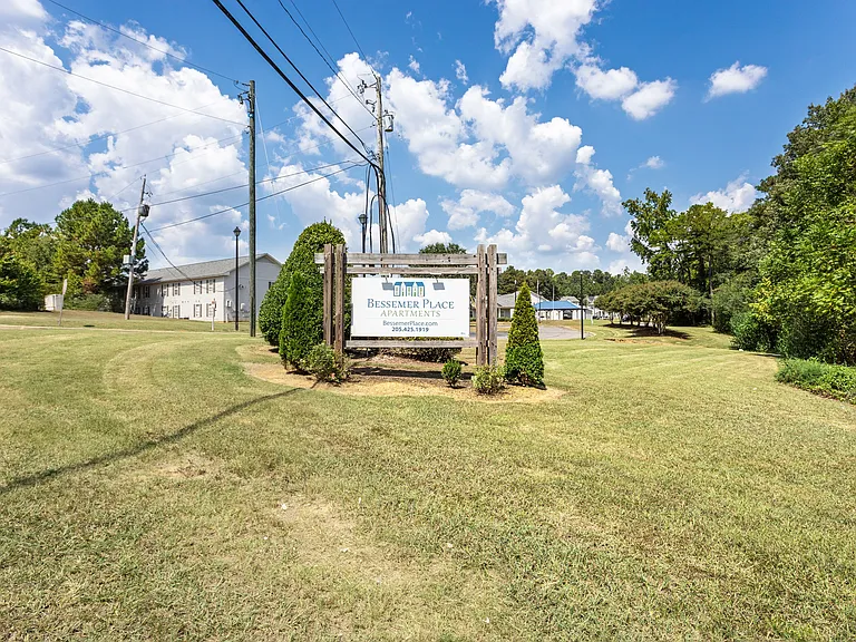 Bessemer Place Apartments — Photo 4