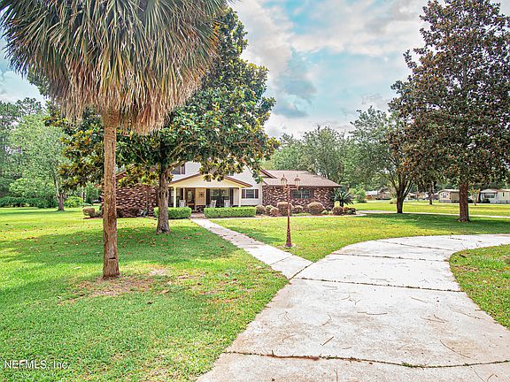 5th image of 11319 PINE Loop