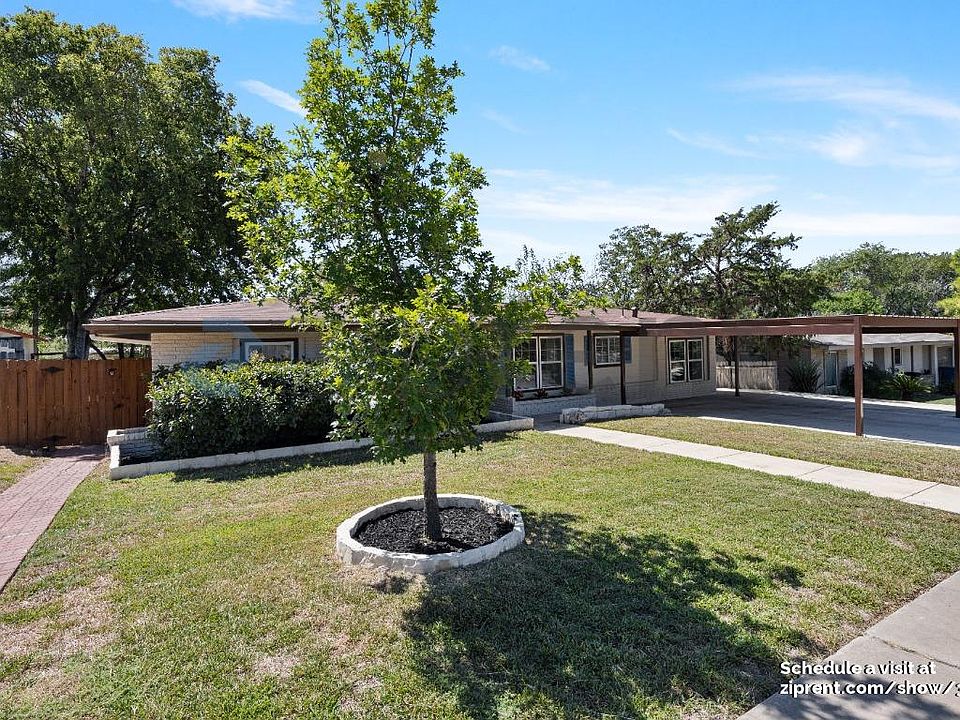 1st image of 434 Shadywood Ln