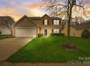 1013 Southwind Trail Dr, Indian Trail, NC 28079