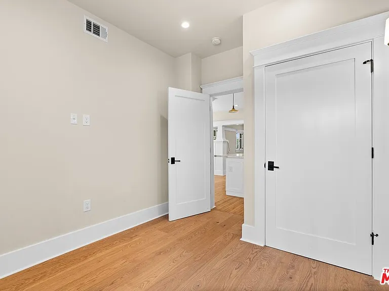 1140 Lemoyne St #1/2 — Photo 5