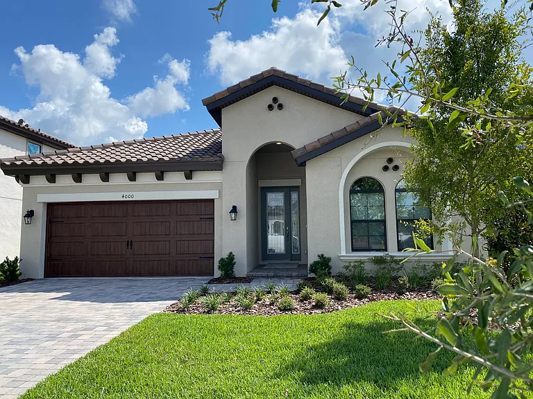 4000 Burdick Loop — Photo 1
