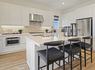 140 Tiffin, Irvine, CA 92618