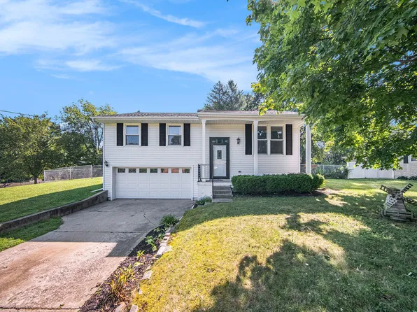 3123 Earl Dr, Spring Arbor, MI 49283