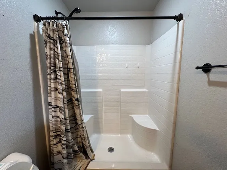 319 Foxtrot Ln — Photo 20