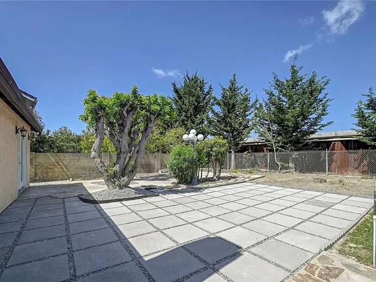 5411 Glenstone Dr — Photo 15