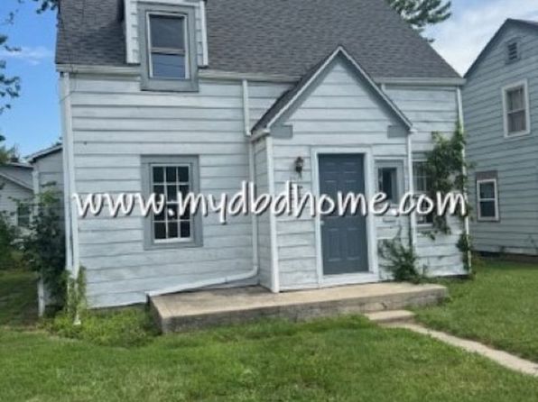 1419 Baxter St