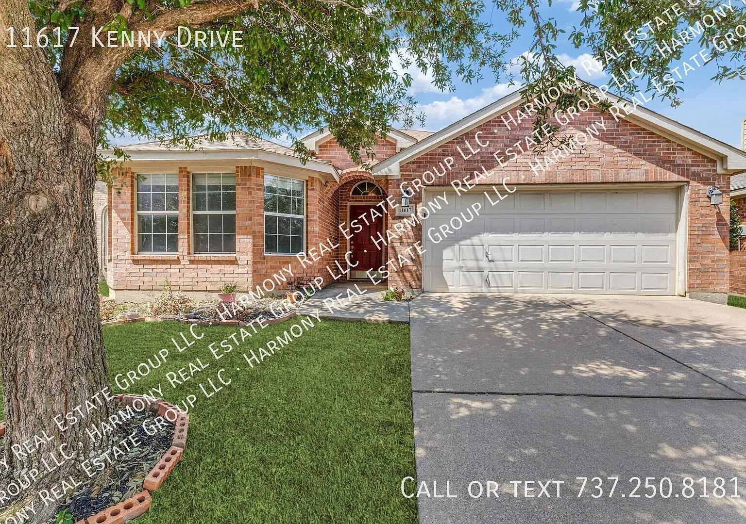 Beautiful 4-Bedroom One Story Home in The Villages of Woodland Springs Keller ISD — Photo 1