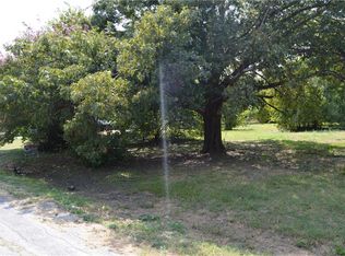 1014 S Frances St, Terrell, TX 75160