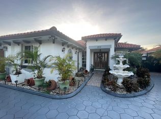 852 NW 135th Ct, Miami, FL 33182