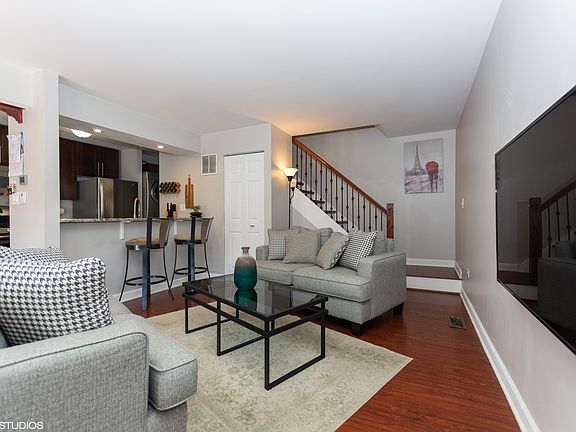 2nd image of 8314 Portsmouth Dr Unit B