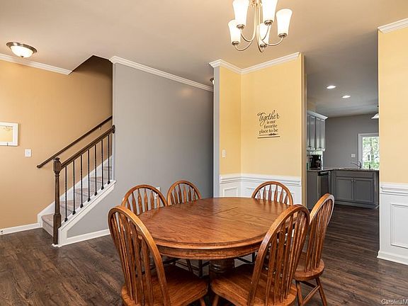 4th image of 312 Wheat Field Dr