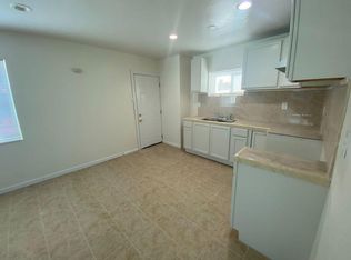 510 Roberts Ln #156, Bakersfield, CA