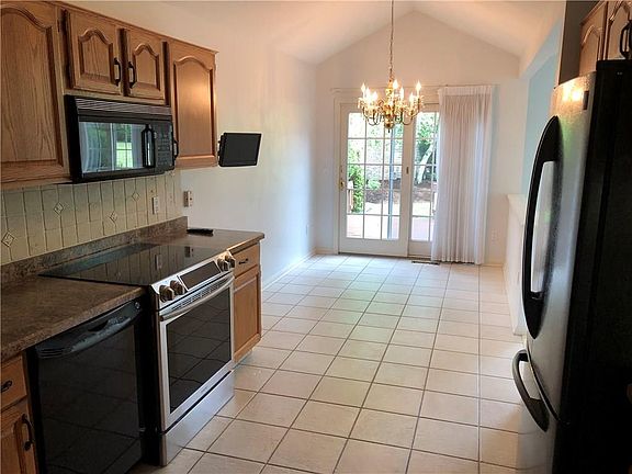 5th image of 5213 Wolf Run Village Ln