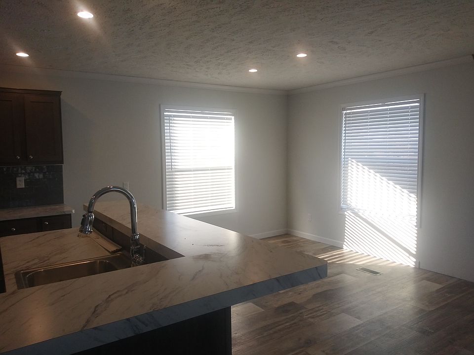 2nd image of 37890 Sandstone Trl
