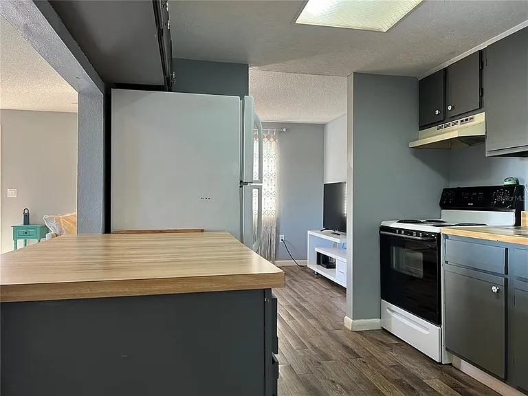 5026 Water Oak Dr #208 — Photo 21