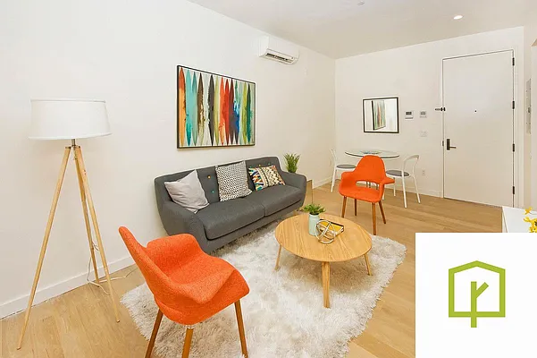 Rented by Rentopia | media 102
