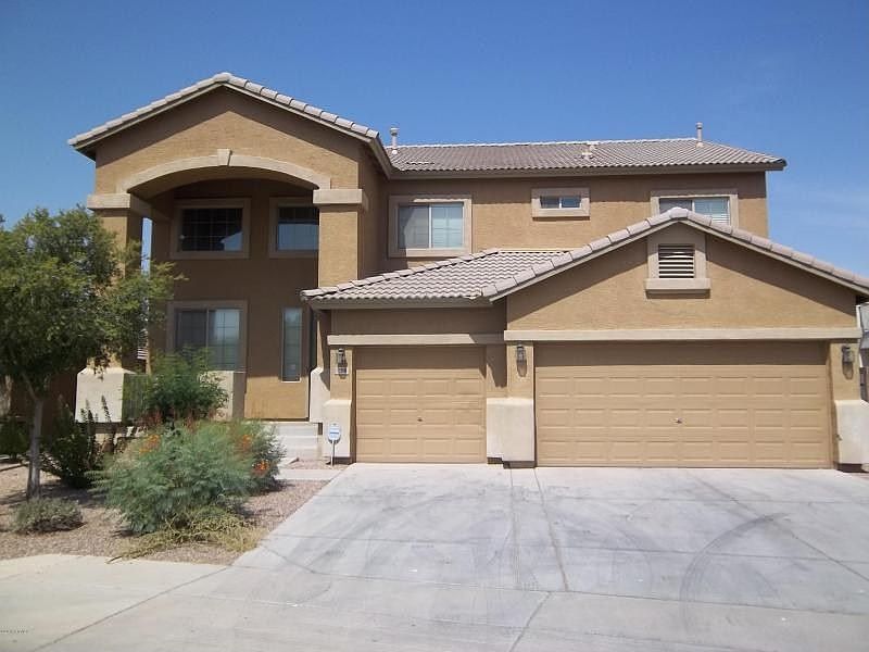 1st image of 2806 S 81st Ave