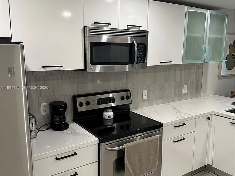 3339 Virginia St #127 — Photo 10