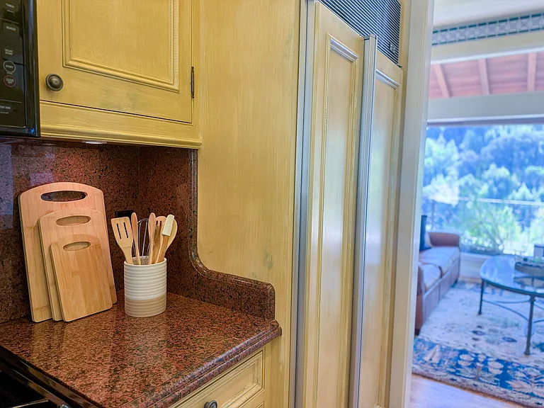 15882 Glen Una Dr — Photo 12