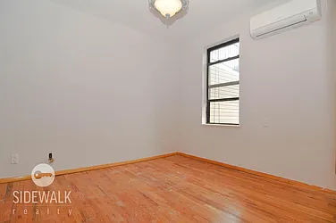 Rented by Sidewalk Realty LLC