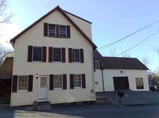 9 W Mill St, Hillsboro, NH 03244
