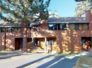 91 Lakeview Blvd #5, Mammoth Lakes, CA 93546