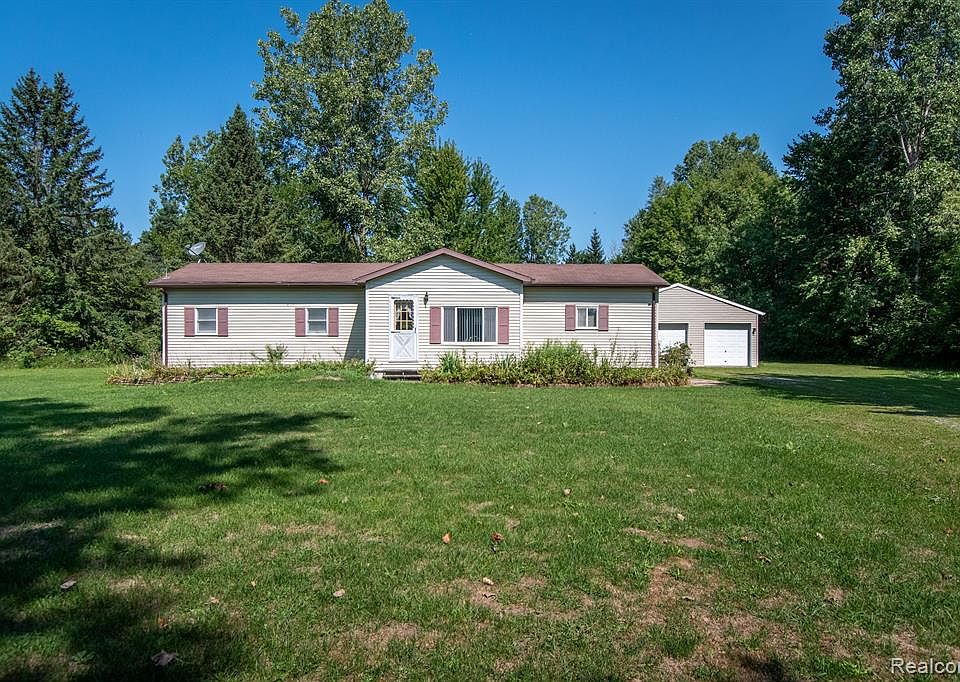9908 Bryce Rd, Avoca, MI 48006 Zillow