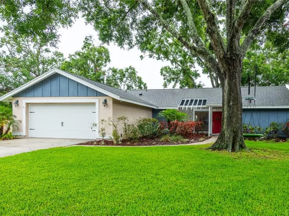 14902 Foxhound Pl, Tampa, FL 33624