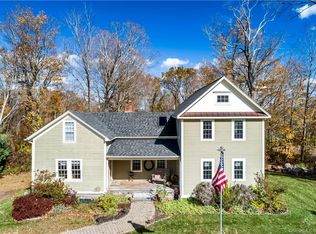 27 S Main St, Marlborough, CT 06447