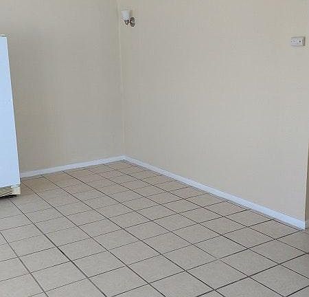 3rd image of 7457 Chemehuevi Way #B