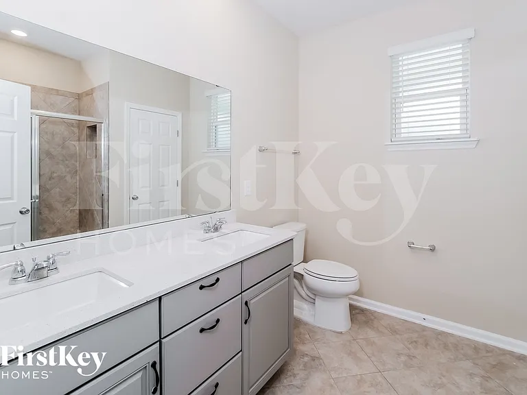 9787 Bridgeway Ave — Photo 9