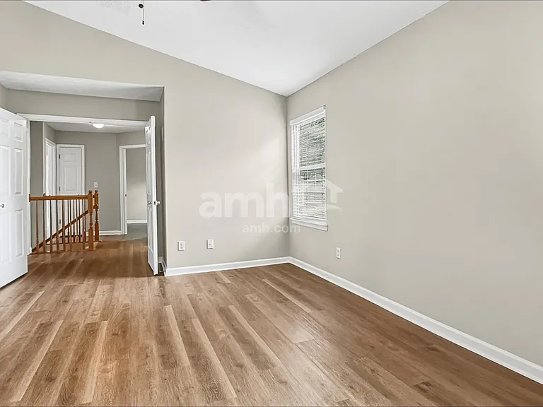 111 Leather Leaf Ln — Photo 11