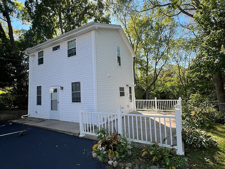 968 Kingstown Rd #R — Photo 1