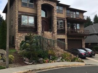 11411 SE Wahkeena Ct, Happy Valley, OR