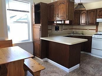 2nd image of 147 Brook St #2J