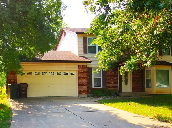 504 Pioneer Dr, Saint Peters, MO 63376