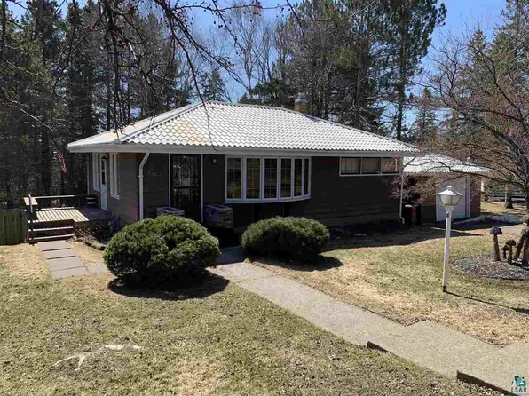 2306 Hillcrest Dr, Duluth, MN 55811