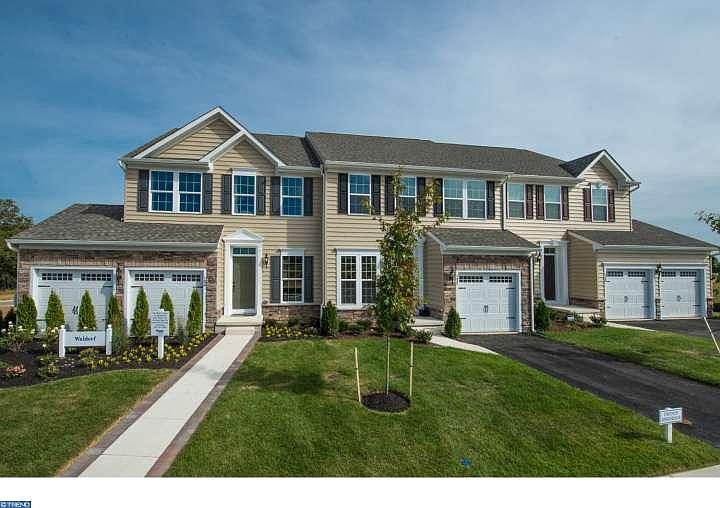 2nd image of 1100 Stonehouse Way