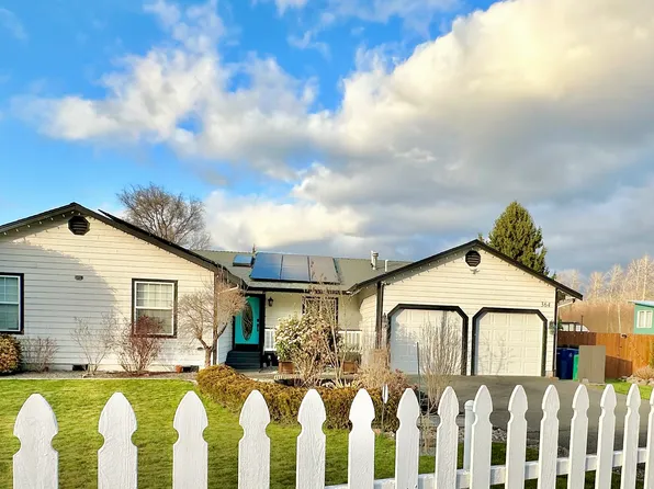 364 White River Dr, Pacific, WA 98047