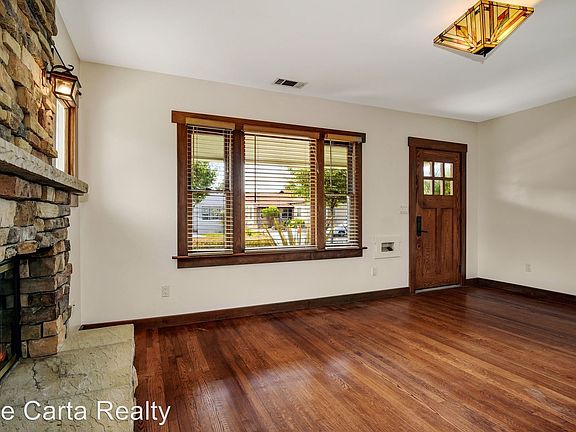 5th image of 4859 Mansfield St